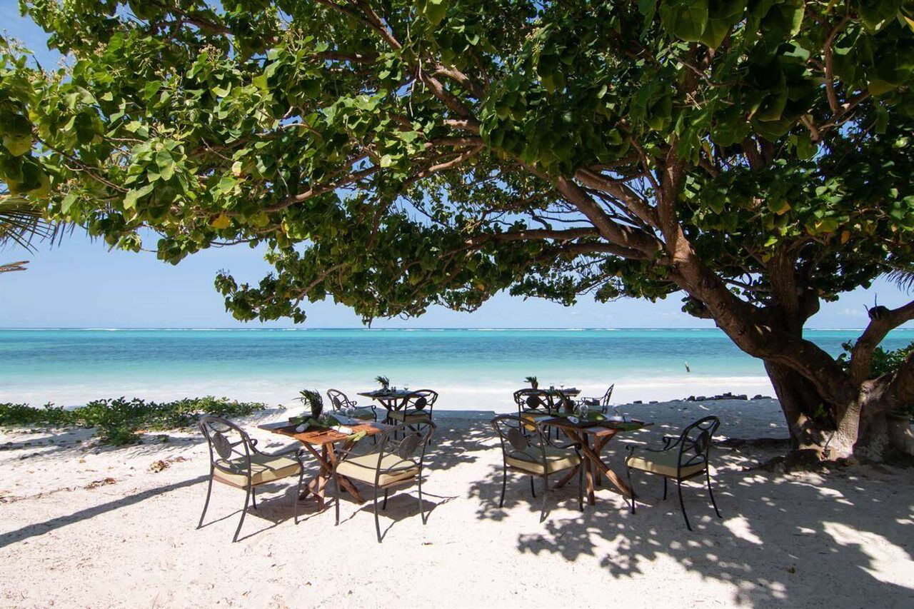 Breezes Beach Club And Spa Bwejuu Exterior foto